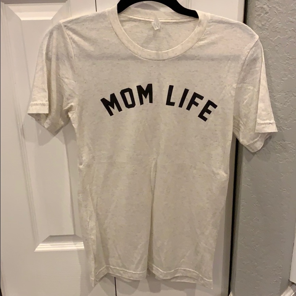 Mom life tee